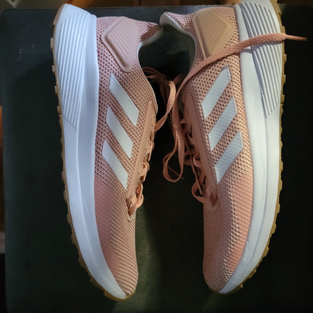 Adidas Light Pink and White Athletic Shoes with Breathable Mesh Size 10 - Picture 4 of 7